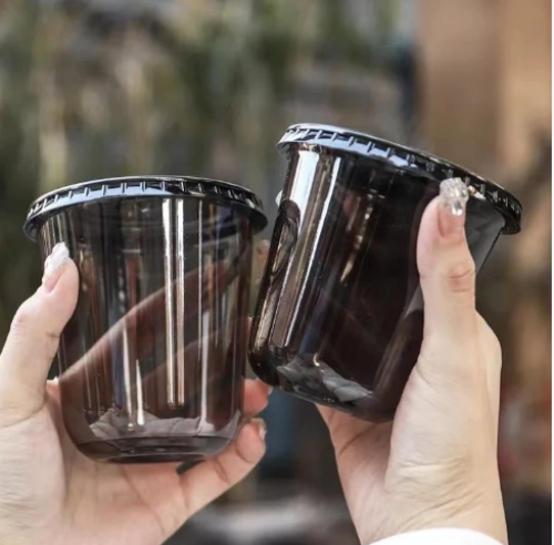 https://www.breezpack.com/assets/products/resized/Black plastic cup - كوب بلاستيك أسود